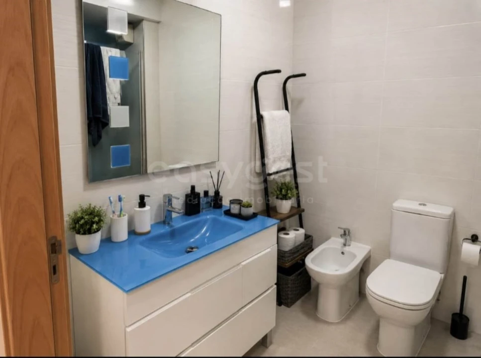 Apartamento T2 para Venda em Santa Maria do Castelo e Santiago e Santa Susana Foto 11