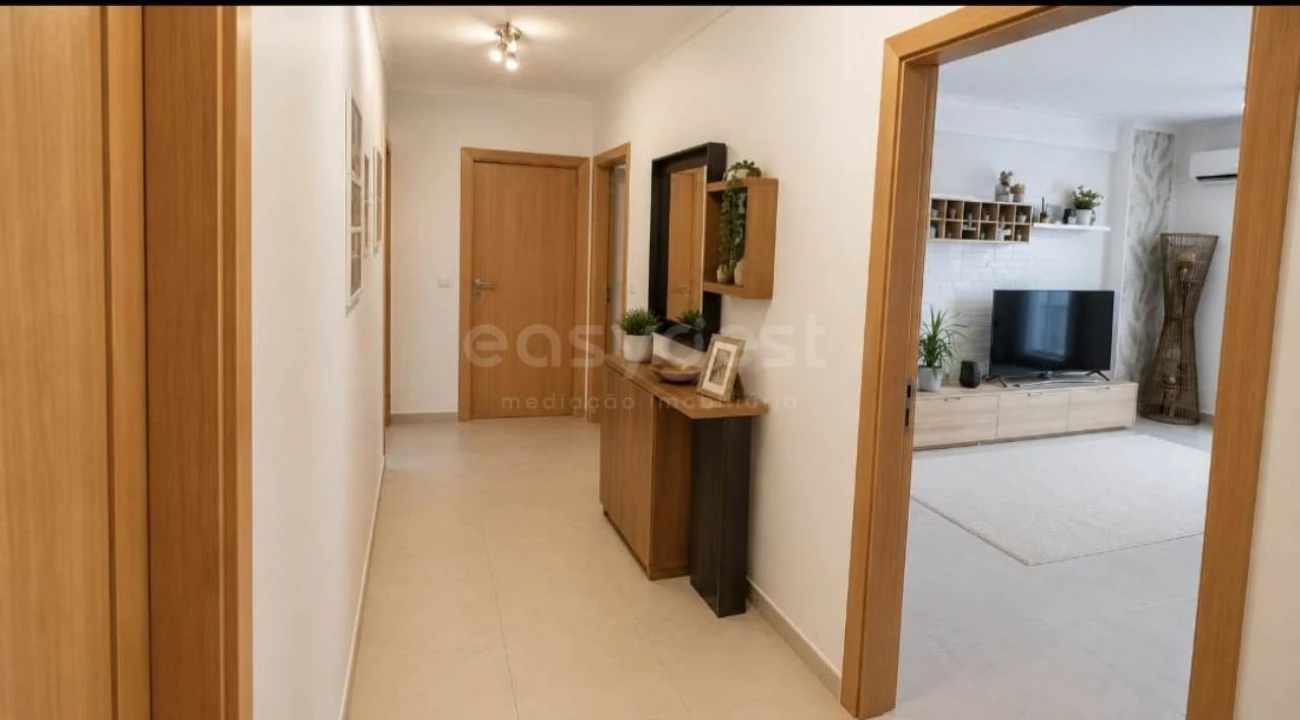 Apartamento T2 para Venda em Santa Maria do Castelo e Santiago e Santa Susana Foto 13