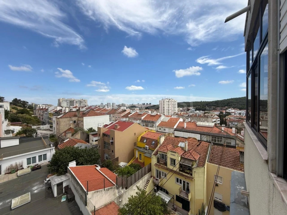 Apartamento T2 para Venda em São Domingos de Benfica Foto 12
