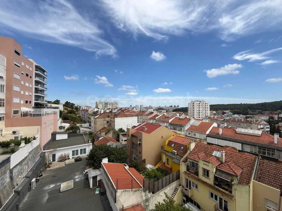 Apartamento T2 para Venda em São Domingos de Benfica Foto 13