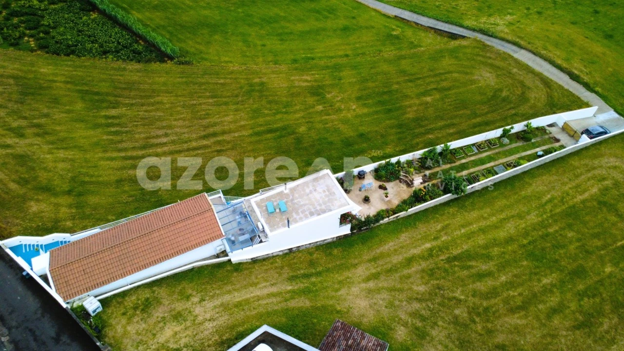 Moradia T2 para Venda em Lomba da Fazenda Foto 29