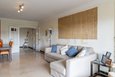 Apartamento T2 para Arrendamento em Cascais e Estoril