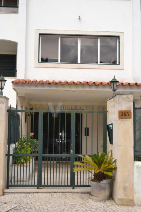 Apartamento T2 para Arrendamento em Cascais e Estoril
