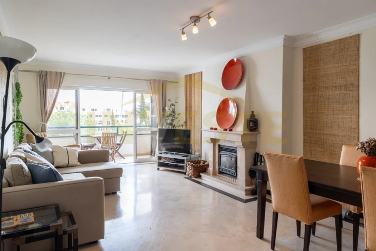 Apartamento T2 para Arrendamento em Cascais e Estoril Foto 2