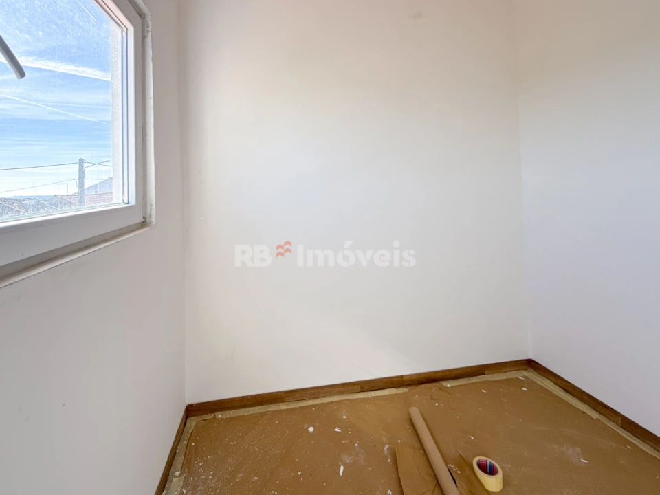 Moradia T2 para Venda em Assentiz Foto 18