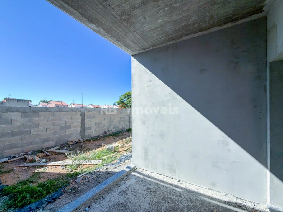 Moradia T3 para Venda em Nossa Sra de Fatima Foto 3