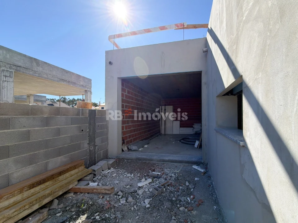 Moradia T3 para Venda em Nossa Sra de Fatima Foto 4