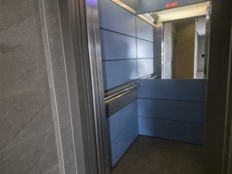Apartamento T2 para Venda em Vila Franca de Xira Foto 6