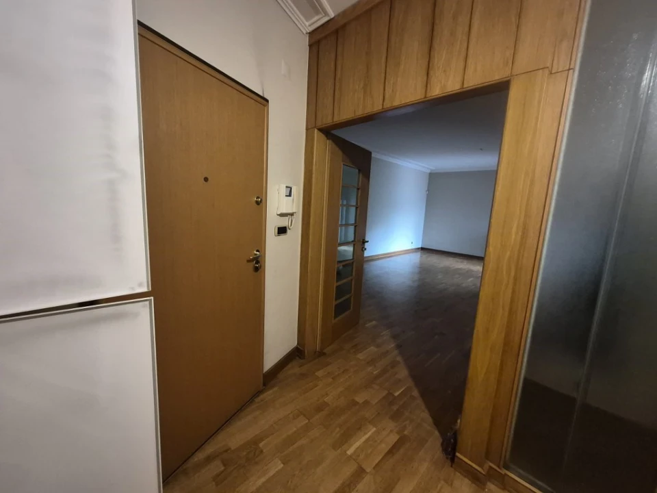 Apartamento T2 para Venda em Vila Franca de Xira Foto 8