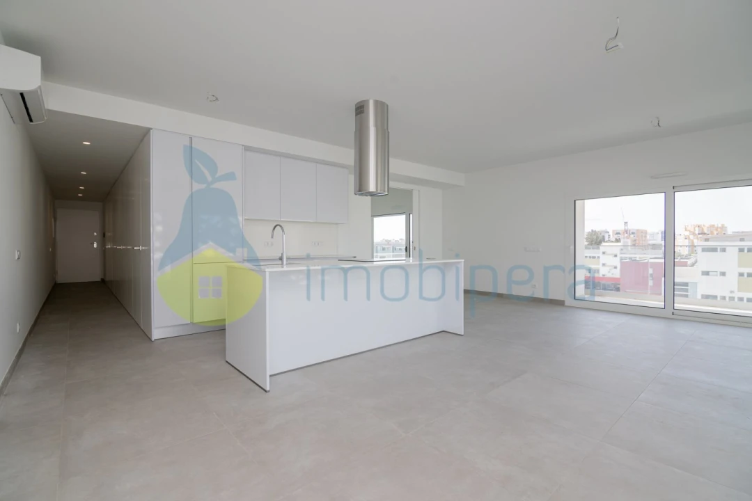 Apartamento T2 para Venda em Portimão Foto 12