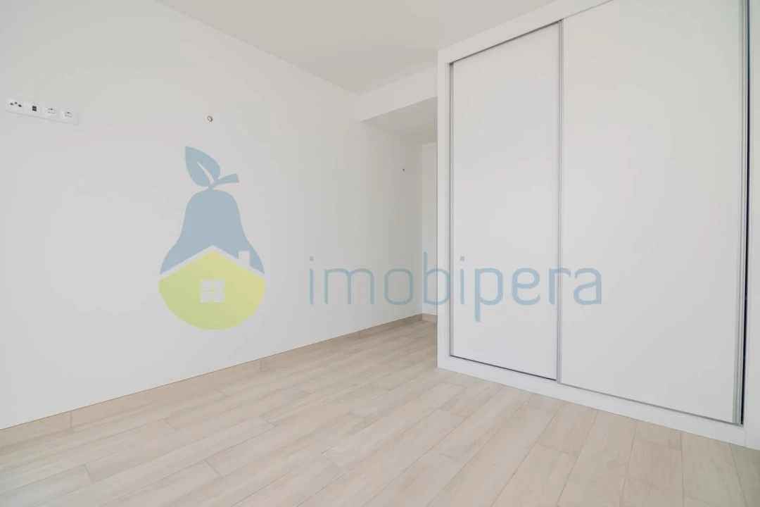 Apartamento T2 para Venda em Portimão Foto 25