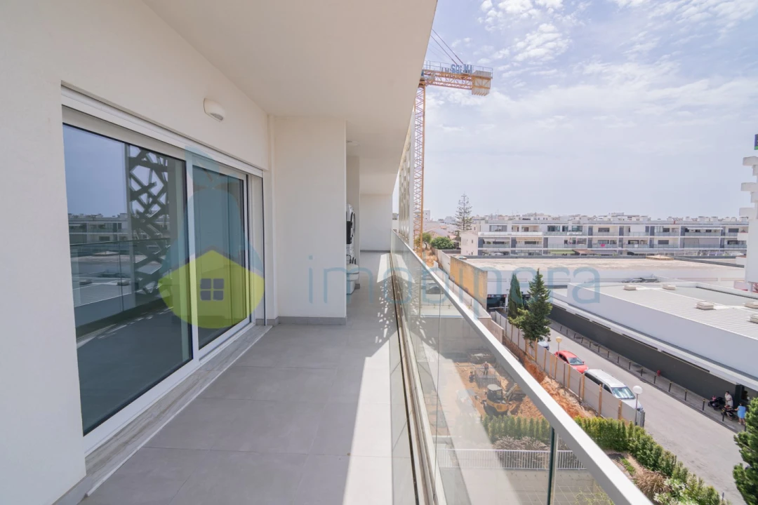 Apartamento T2 para Venda em Portimão Foto 34