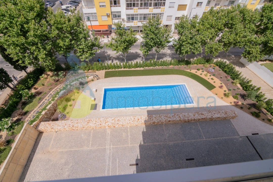Apartamento T2 para Venda em Portimão Foto 40