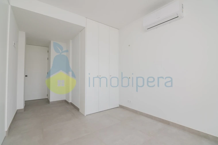 Apartamento T2 para Venda em Portimão Foto 19