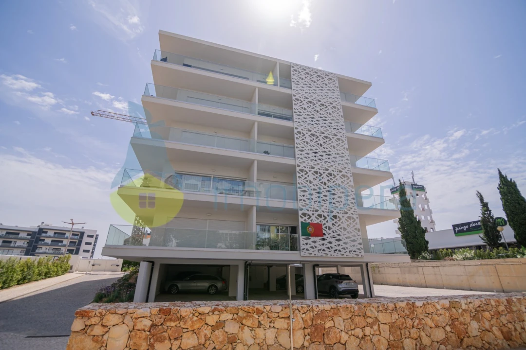 Apartamento T3 para Venda em Portimão Foto 5