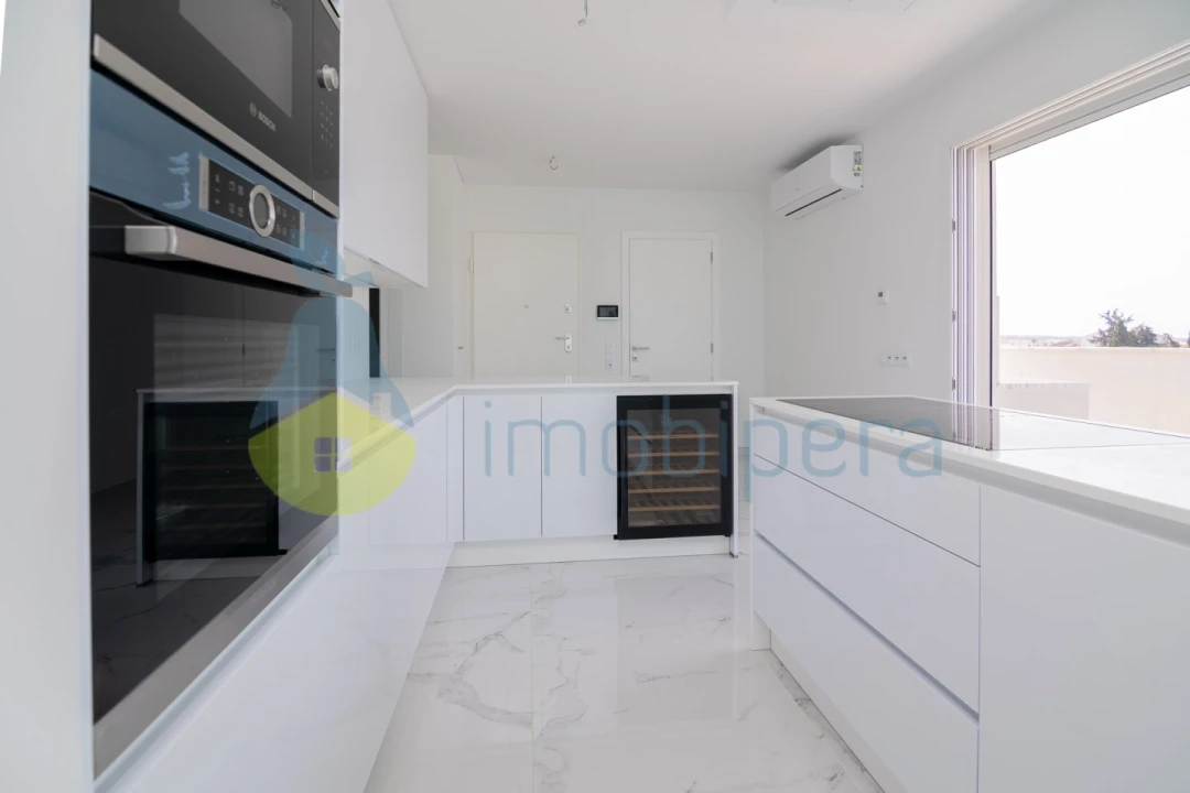Apartamento T3 para Venda em Portimão Foto 17