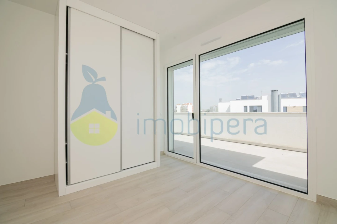 Apartamento T3 para Venda em Portimão Foto 20