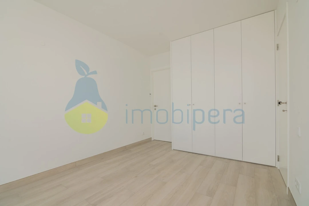 Apartamento T3 para Venda em Portimão Foto 29