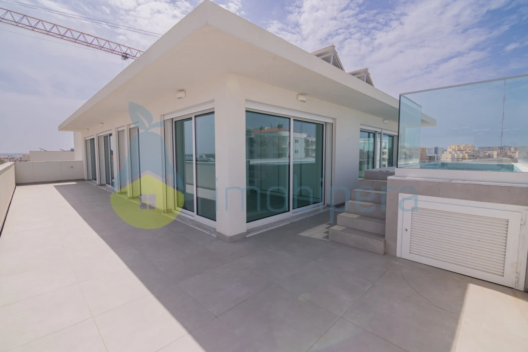 Apartamento T3 para Venda em Portimão Foto 34
