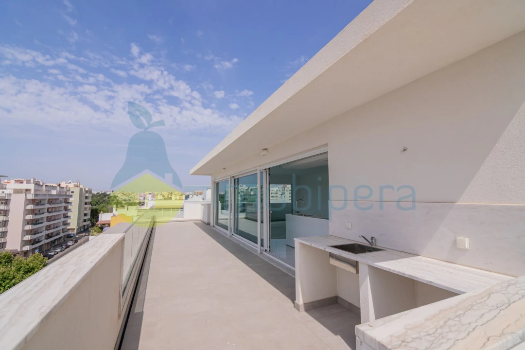 Apartamento T3 para Venda em Portimão Foto 39
