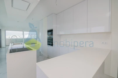 Apartamento T3 para Venda em Portimão
