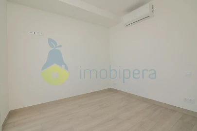 Apartamento T3 para Venda em Portimão