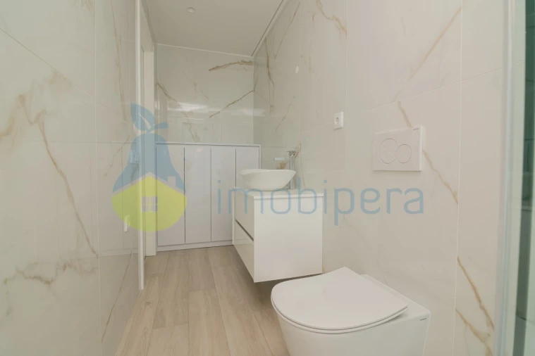 Apartamento T3 para Venda em Portimão Foto 33