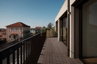 Apartamento T2 para Venda em Arcozelo