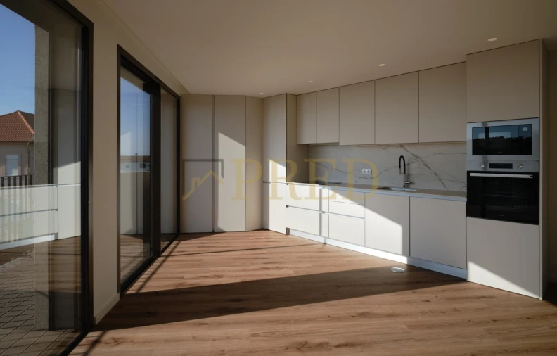 Apartamento T2 para Venda em Arcozelo Foto 4