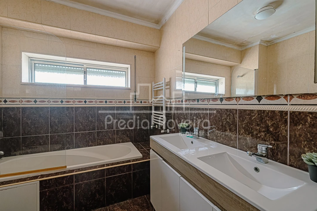 Apartamento T3 para Venda em Póvoa de Varzim, Beiriz e Argivai Foto 8