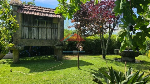 Moradia T3 para Venda em Segude