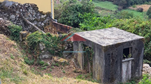 Terreno para Venda em Riba de Mouro