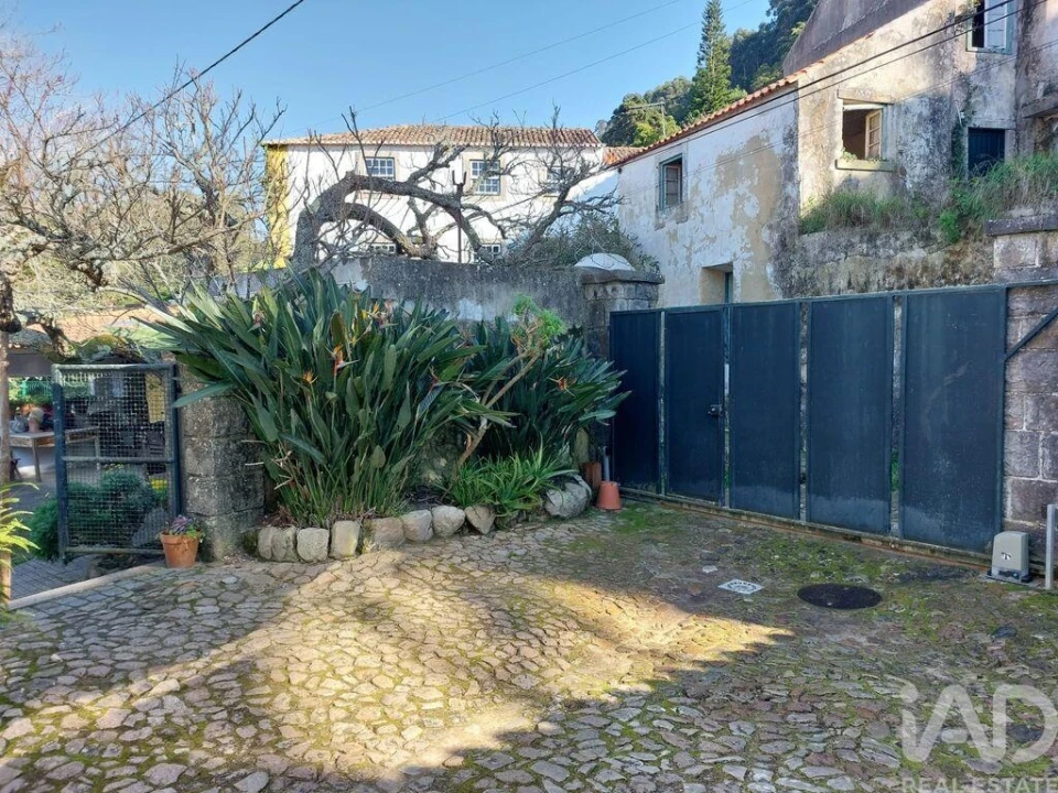 Moradia T3 para Venda em Colares Foto 36