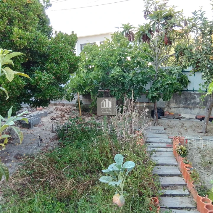 Terreno para Venda em Charneca de Caparica e Sobreda Foto 10
