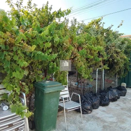 Terreno para Venda em Charneca de Caparica e Sobreda