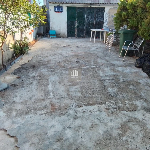 Terreno para Venda em Charneca de Caparica e Sobreda Foto 3