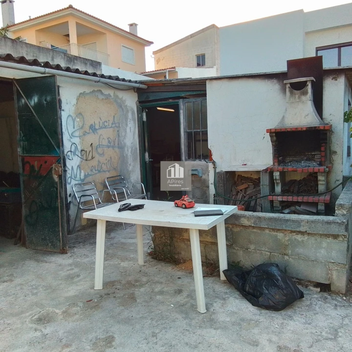 Terreno para Venda em Charneca de Caparica e Sobreda Foto 14