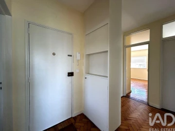 Apartamento T2 para Arrendamento em Ramalde