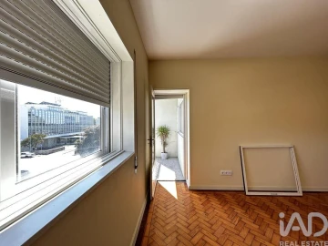 Apartamento T2 para Arrendamento em Ramalde
