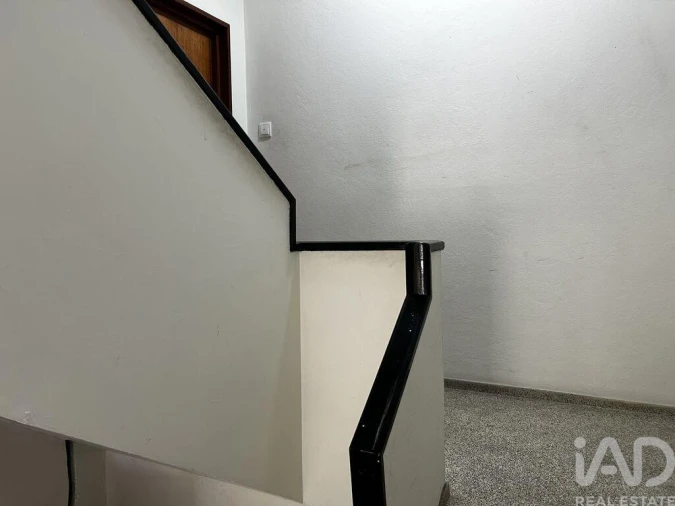 Apartamento T2 para Arrendamento em Ramalde Foto 24
