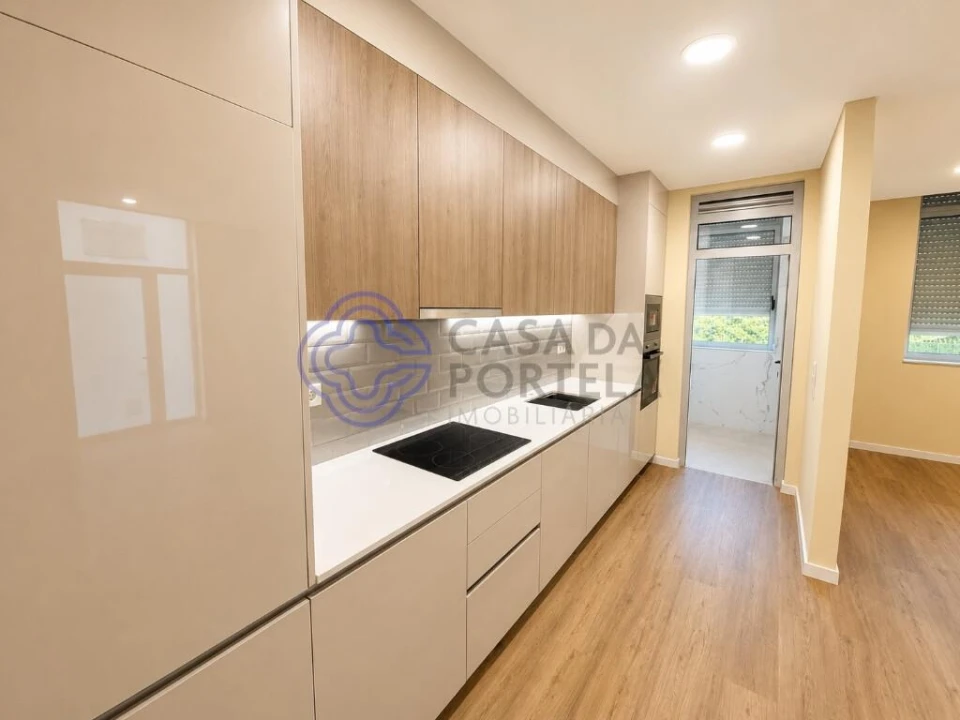 Apartamento T1 para Venda em Ermesinde Foto 3