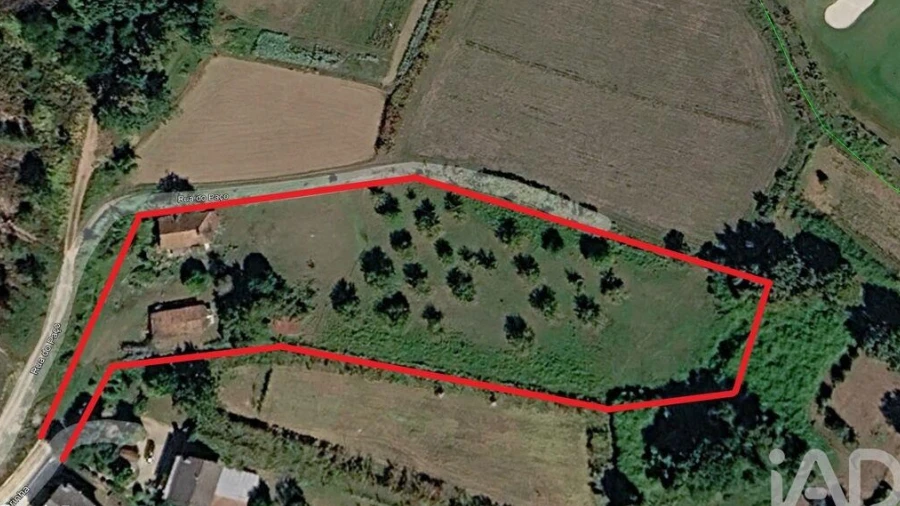 Quinta T3 para Venda em Fornelos e Queijada