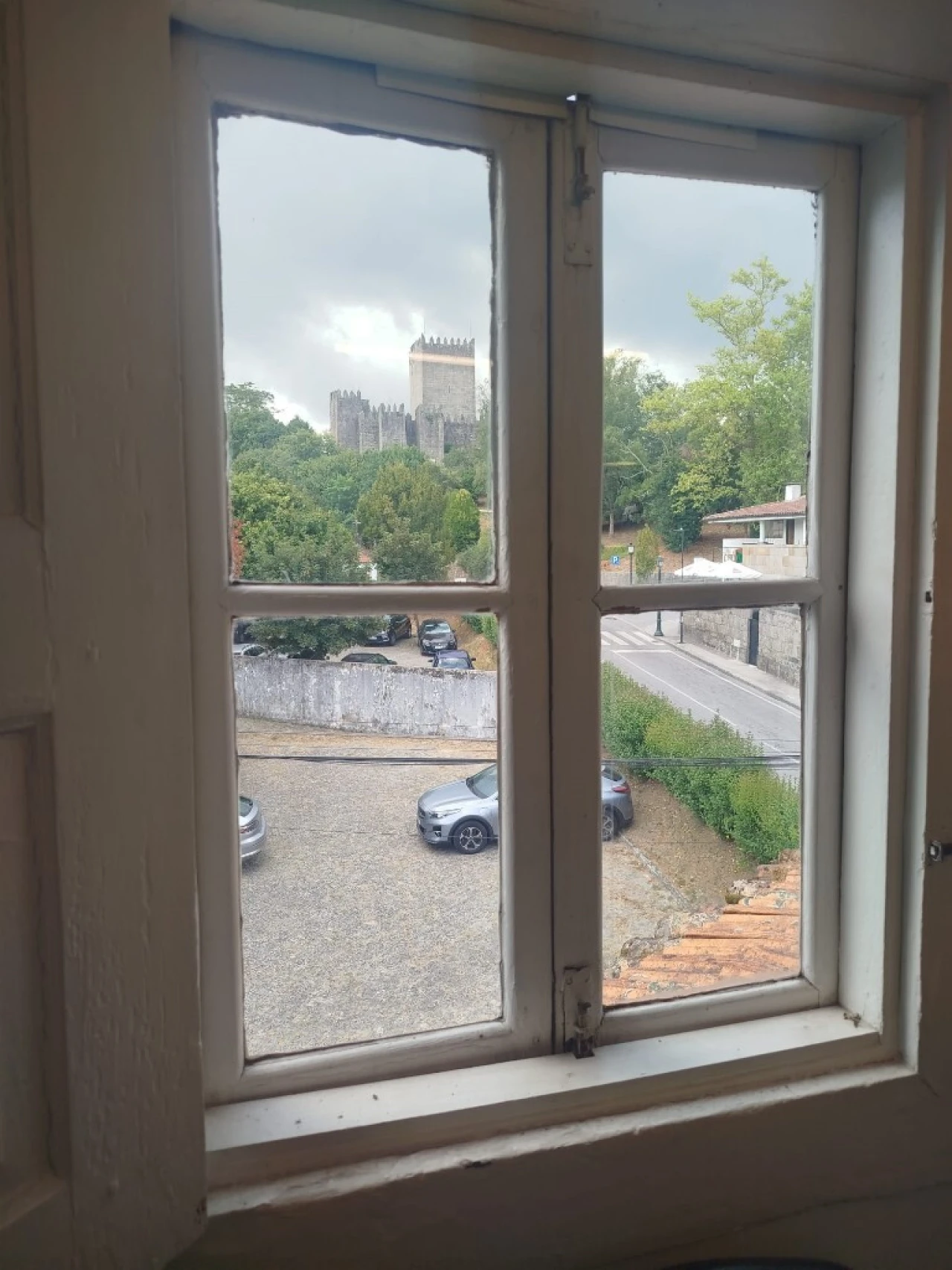Quarto para Arrendamento em Azurem Foto 2