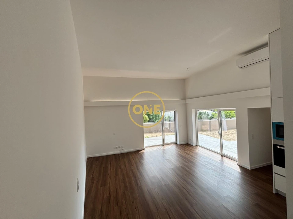 Moradia T2 para Venda em Lemenhe, Mouquim e Jesufrei Foto 4