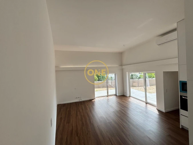 Moradia T2 para Venda em Lemenhe, Mouquim e Jesufrei Foto 4