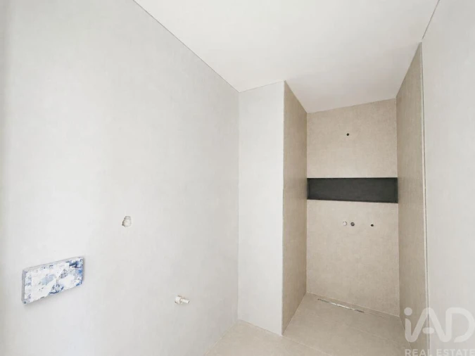 Apartamento T1 para Venda em Quarteira Foto 13