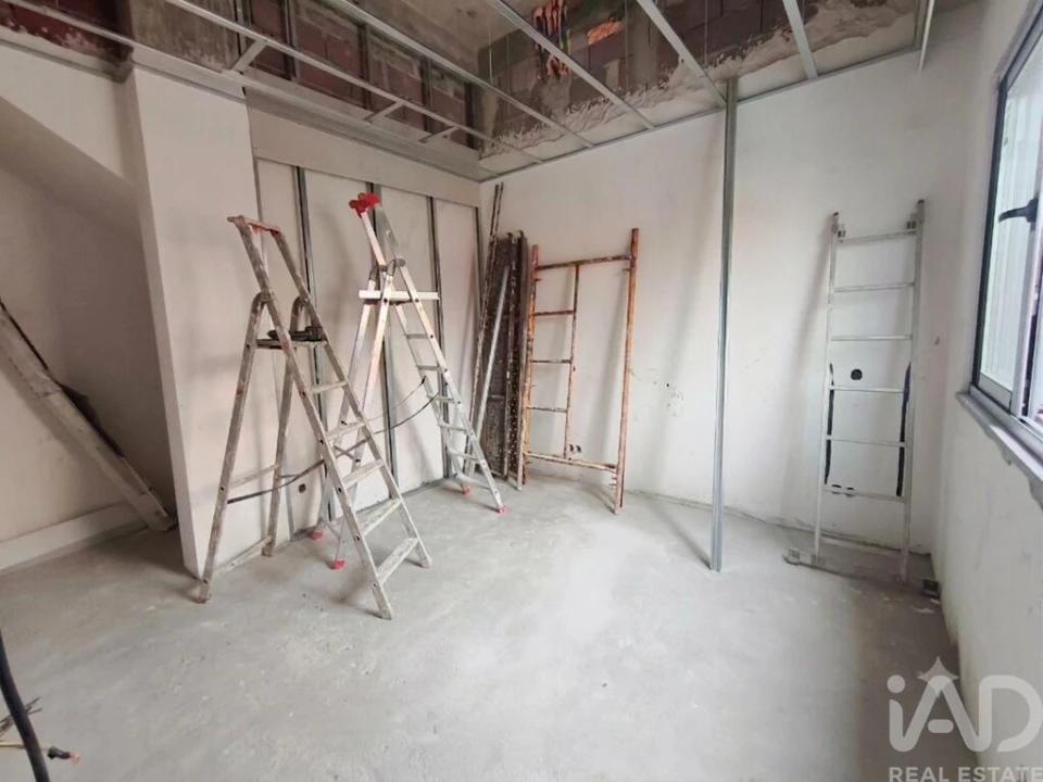 Apartamento T1 para Venda em Quarteira Foto 6