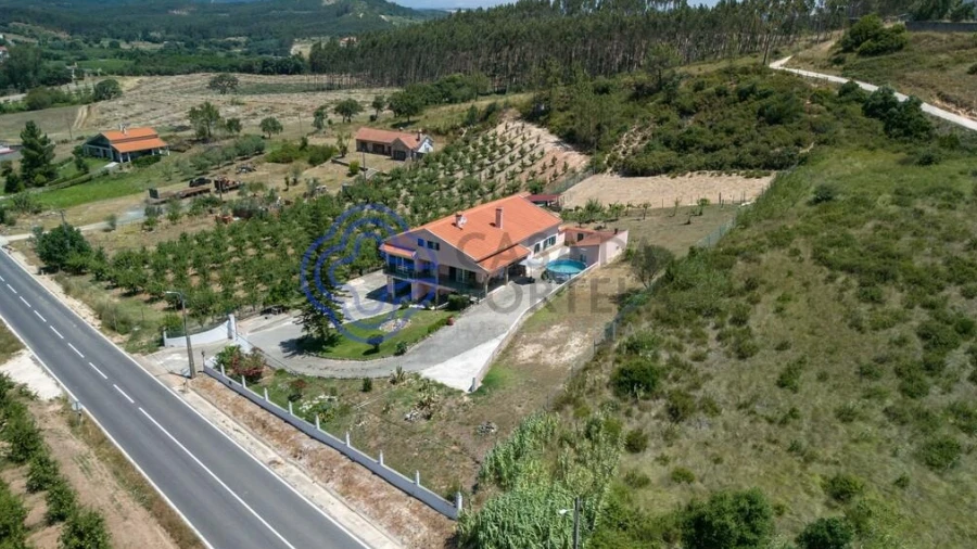 Moradia T3 para Venda em Lamas e Cercal