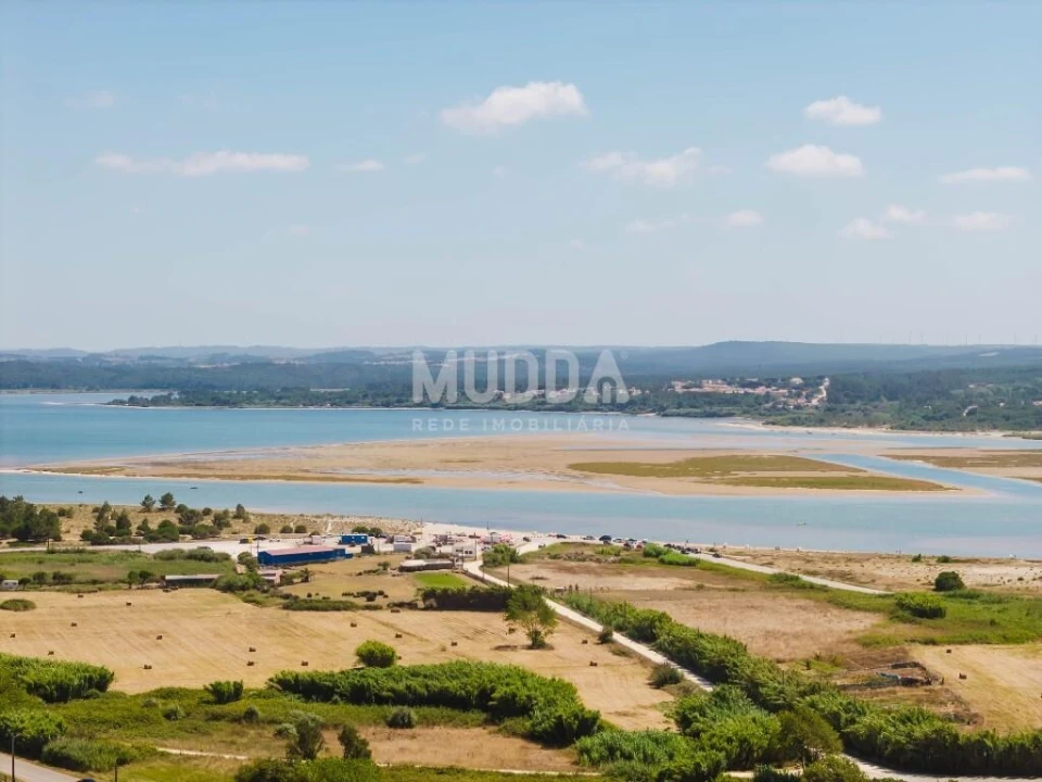 Moradia T2 para Venda em Foz do Arelho Foto 28