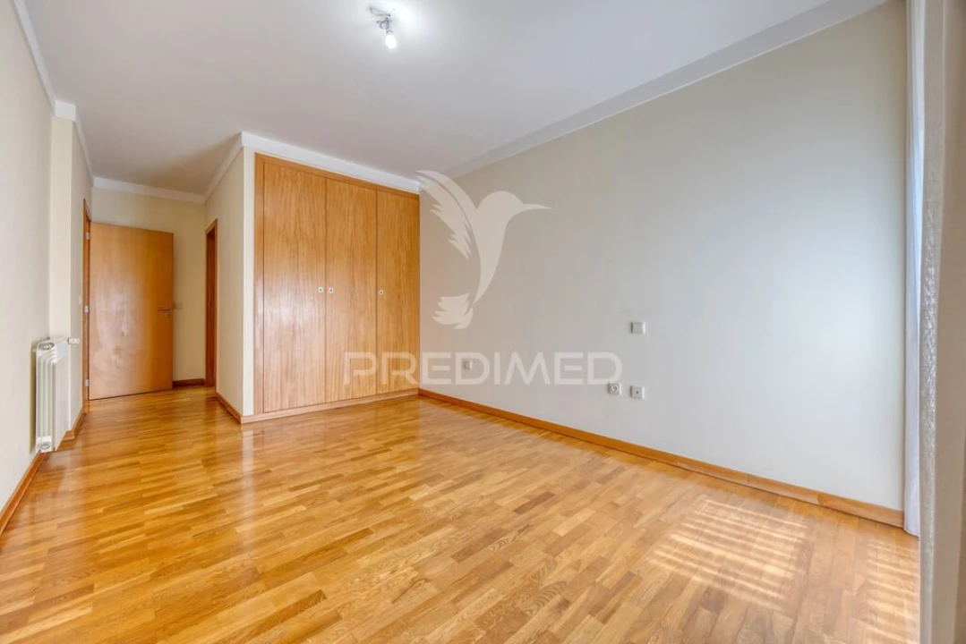 Apartamento T2 para Venda em Moreira Foto 18
